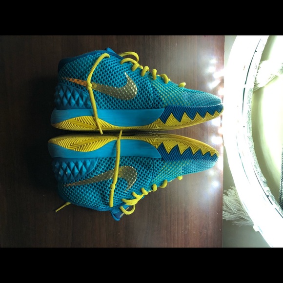 kyrie 1 blue and yellow